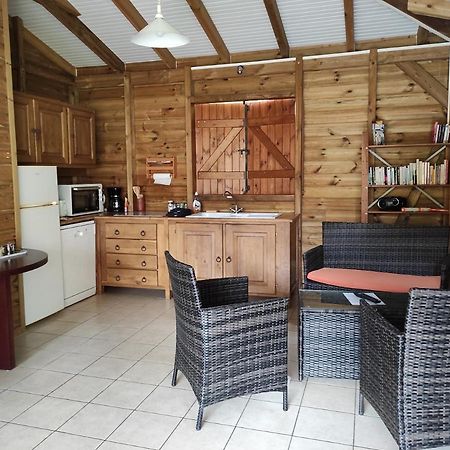 Le Tri Haut De Bellevue - Bungalow Colibri Pointe-Noire Exterior foto