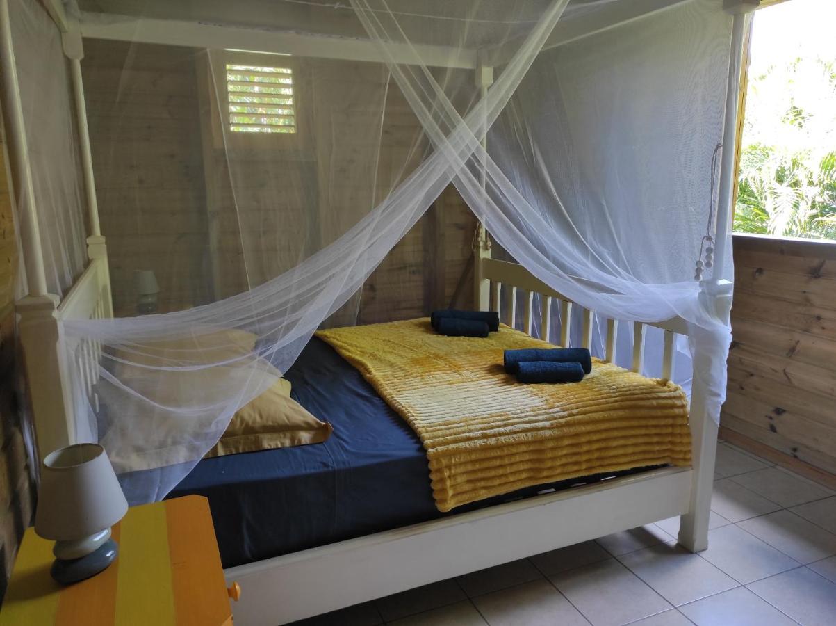 Le Tri Haut De Bellevue - Bungalow Colibri Pointe-Noire Exterior foto
